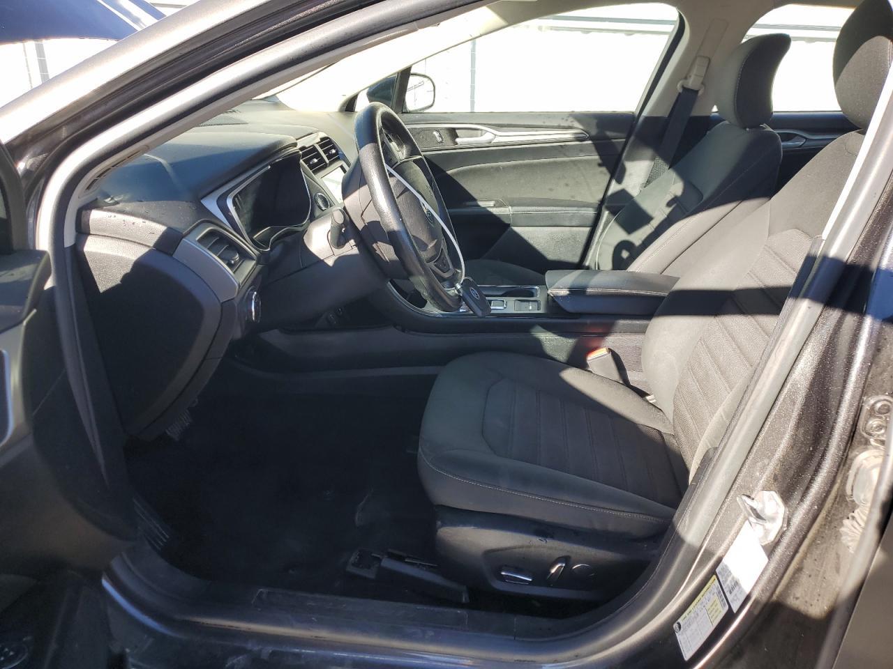 2017 FORD FUSION SE - Фото 7