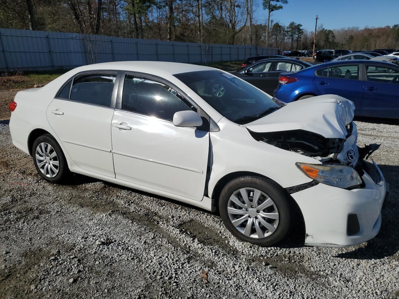 2013 TOYOTA COROLLA BA - Фото 4
