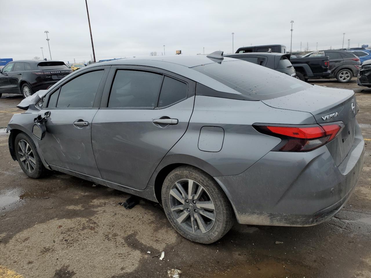 2021 NISSAN VERSA SV - Фото 2