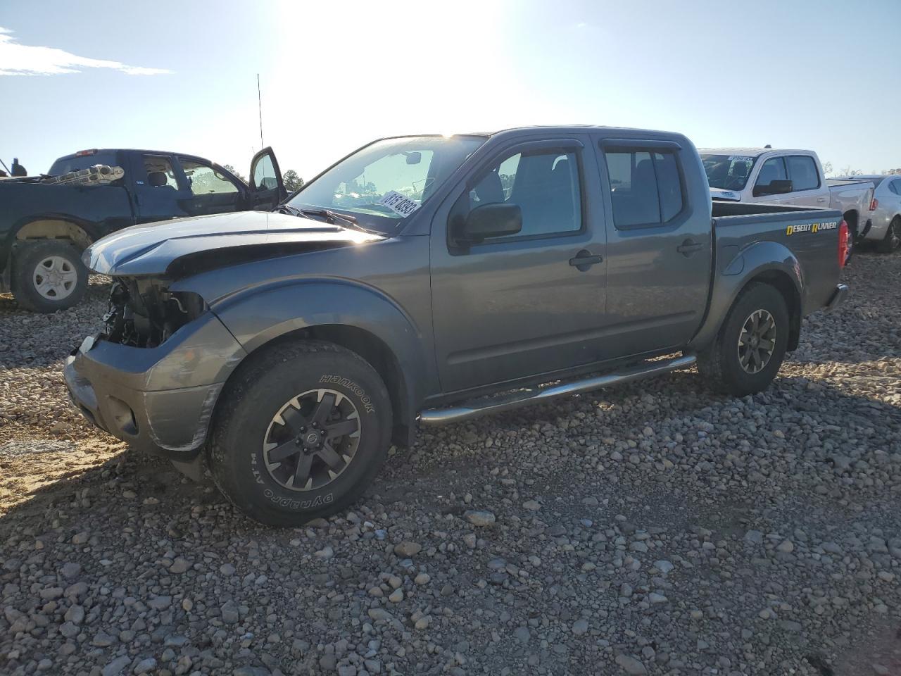 2019 NISSAN FRONTIER S car image