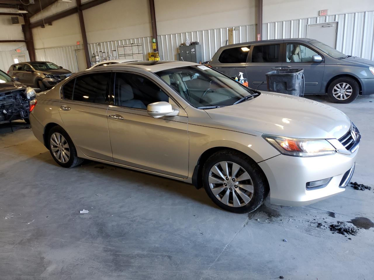 2015 HONDA ACCORD EXL - Фото 4