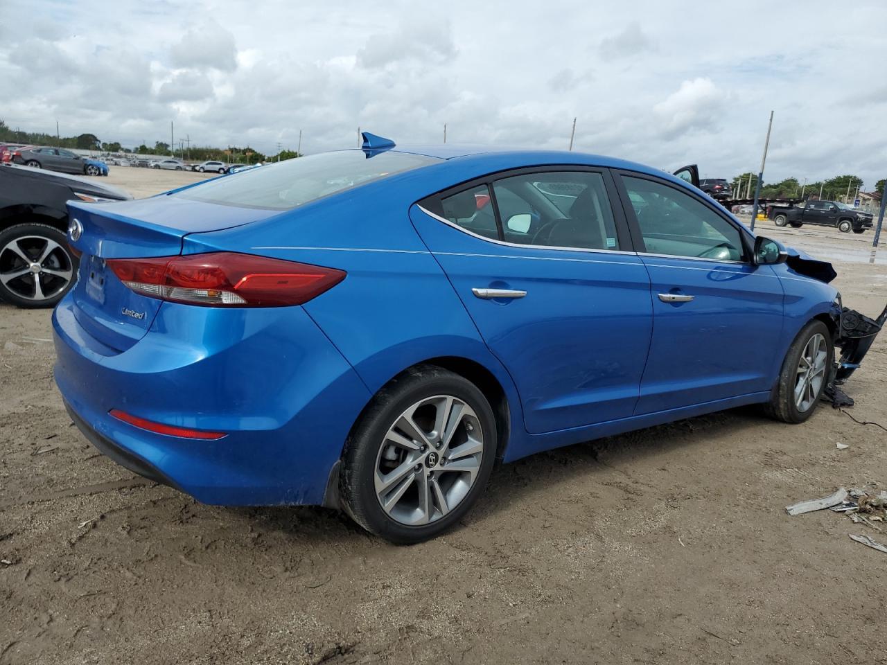 2017 HYUNDAI ELANTRA SE - Image 3