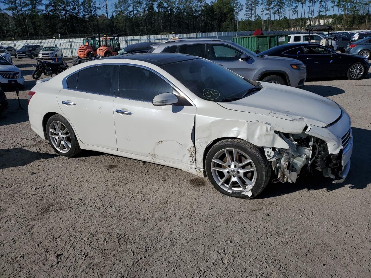 2011 NISSAN MAXIMA S - Фото 4