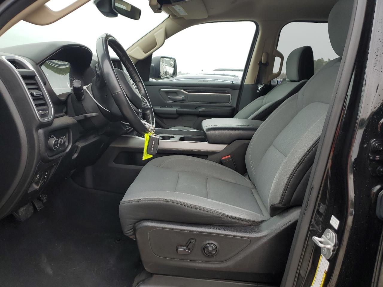 2019 RAM 1500 BIG H - Фото 7