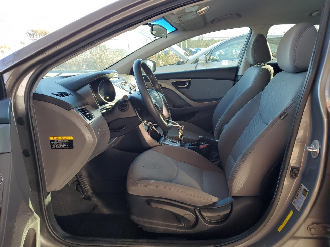 2013 HYUNDAI ELANTRA GL - Image 7