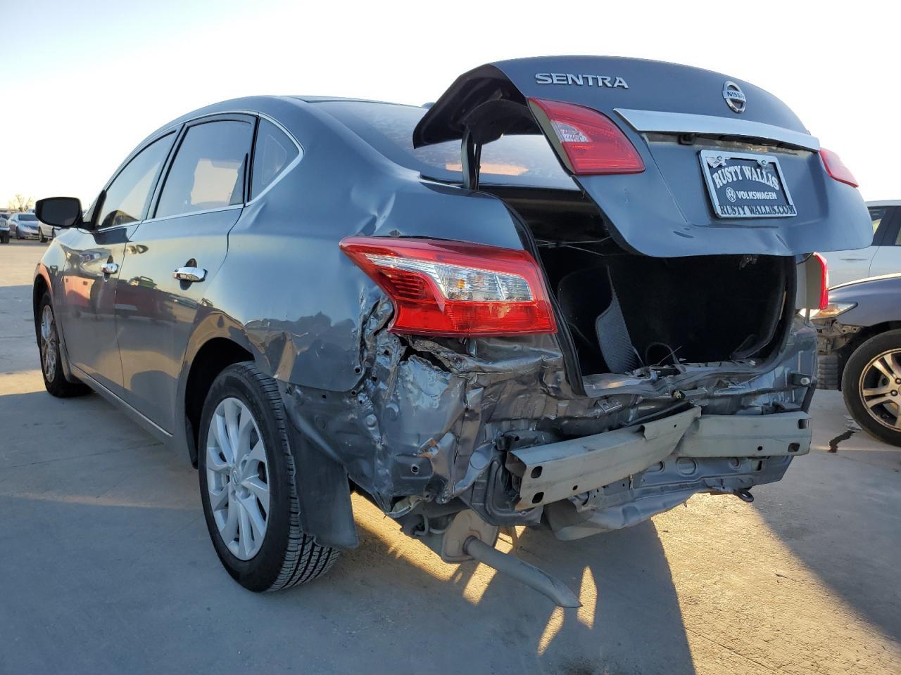 2018 NISSAN SENTRA S - Фото 2
