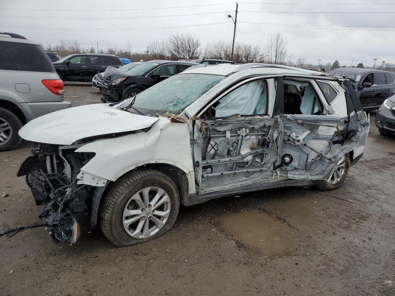 2016 NISSAN ROGUE S