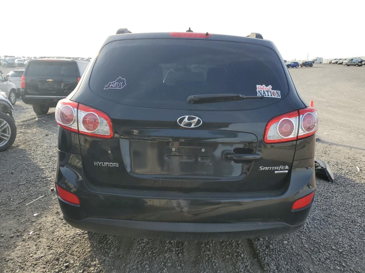 2011 HYUNDAI SANTA FE G - Image 6