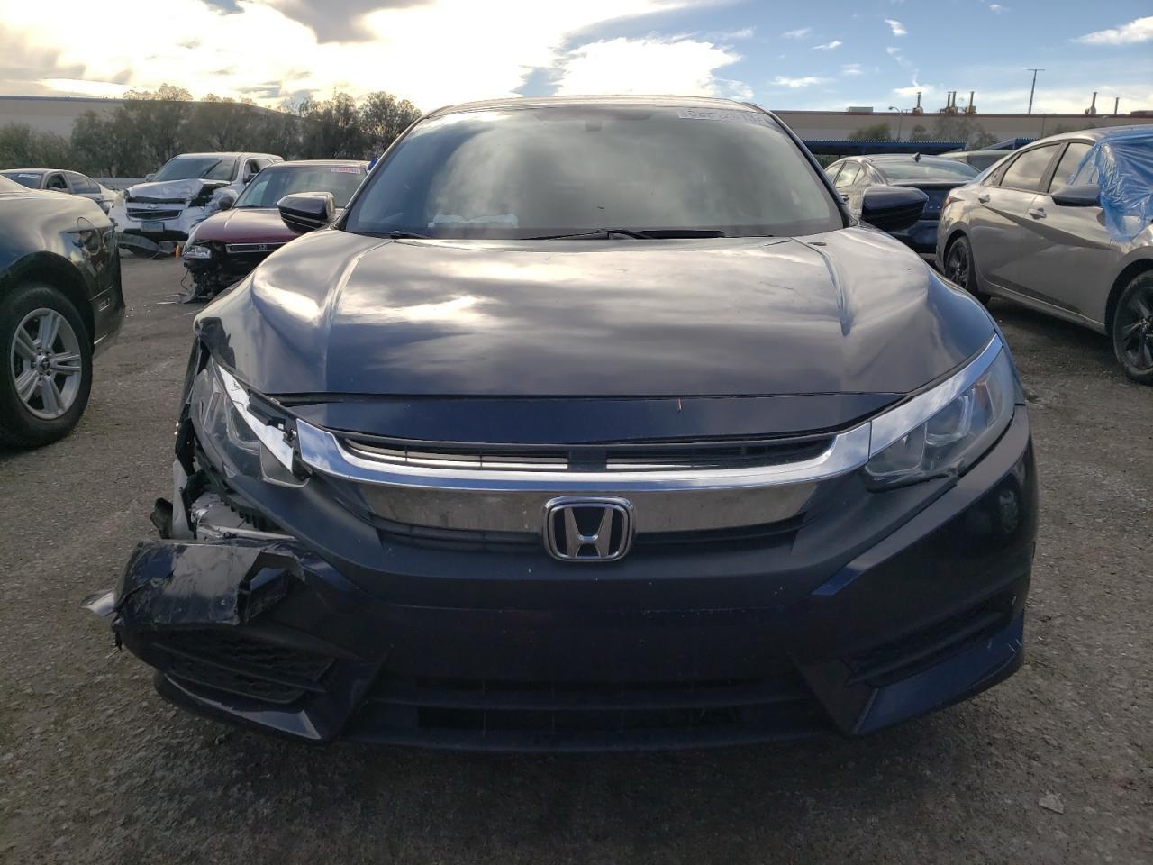 2017 HONDA CIVIC LX - Image 5