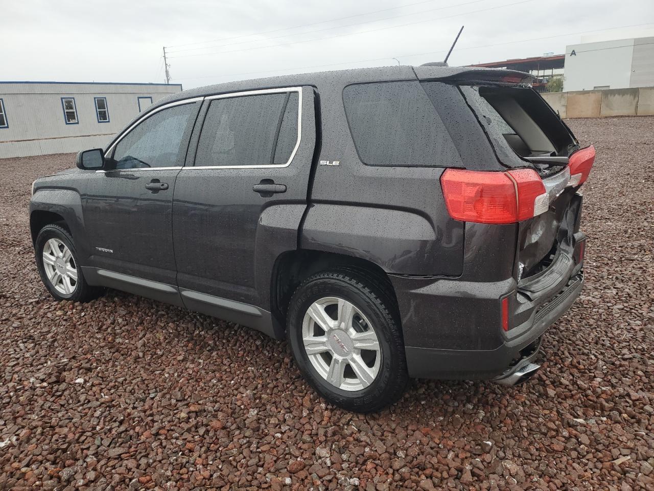 2016 GMC TERRAIN SL - Image 2