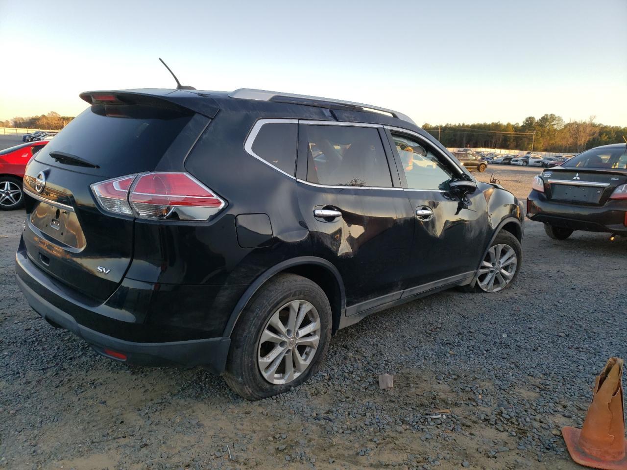 2015 NISSAN ROGUE S - Фото 3