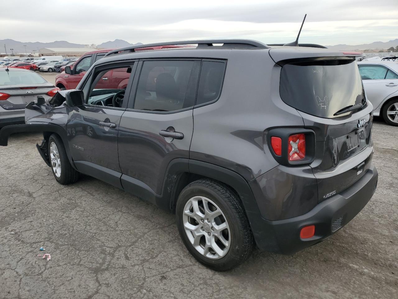 2018 JEEP RENEGADE L - Фото 2