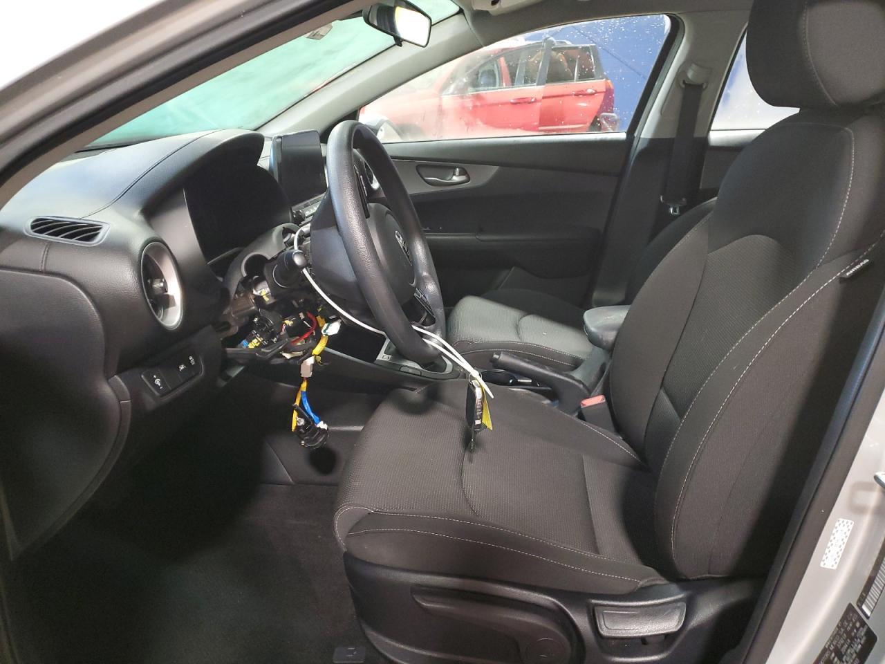 2020 KIA FORTE FE - Image 7
