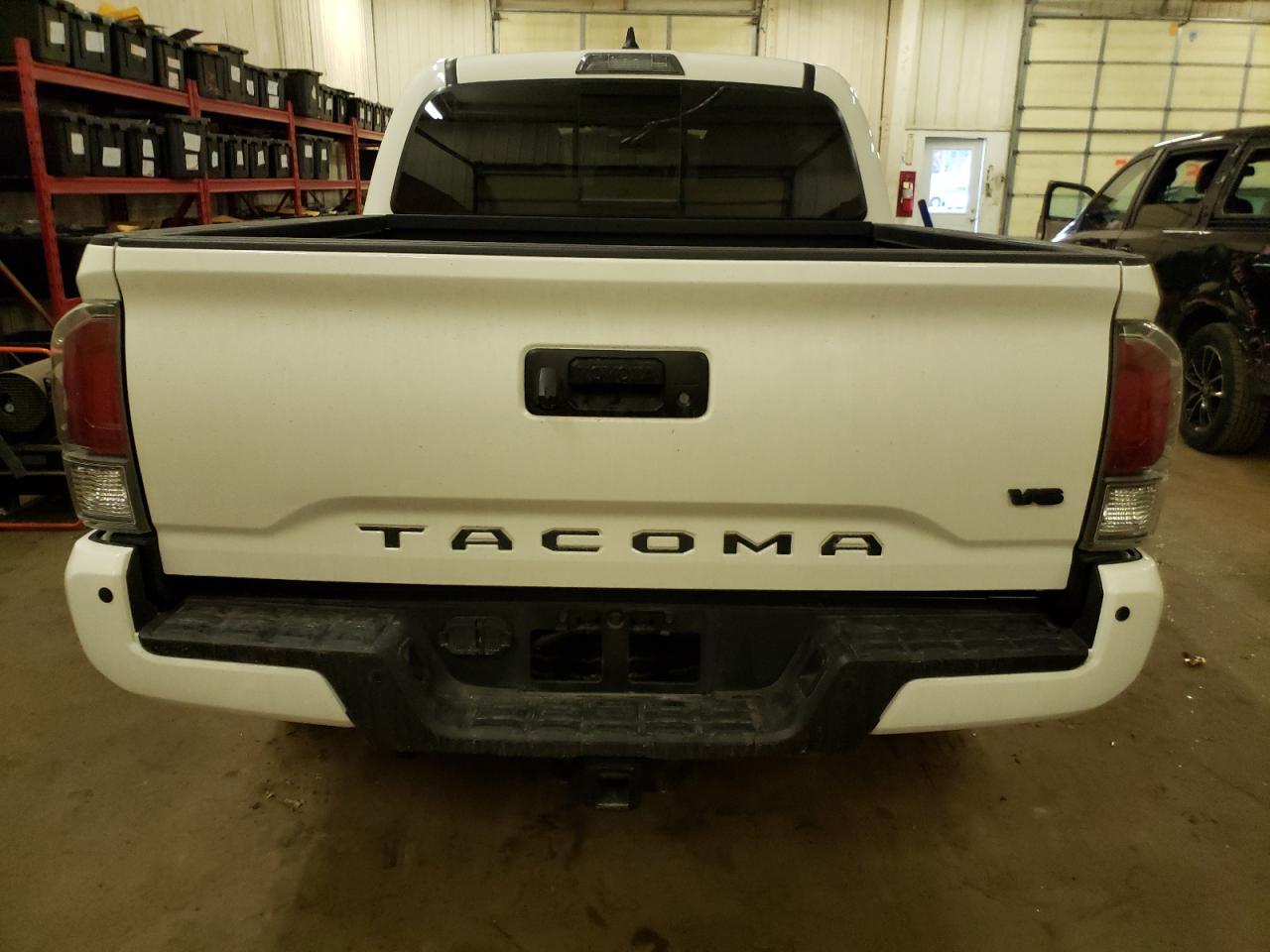 2023 TOYOTA TACOMA DOU - Фото 6