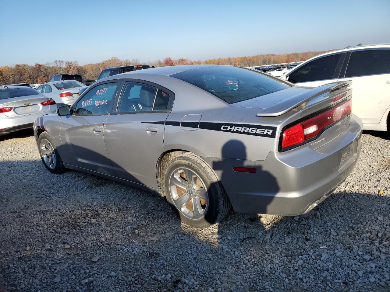2014 DODGE CHARGER SE - Фото 2