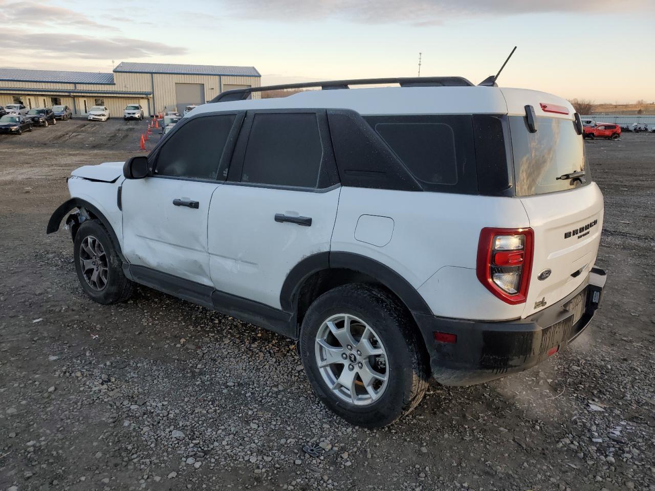 2022 FORD BRONCO SPO - Фото 2
