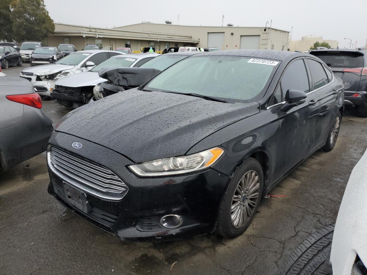 2016 FORD FUSION SE car image