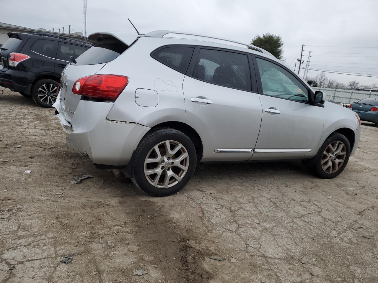 2013 NISSAN ROGUE S - Image 3