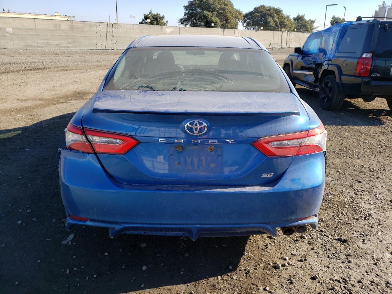2018 TOYOTA CAMRY L - Фото 6