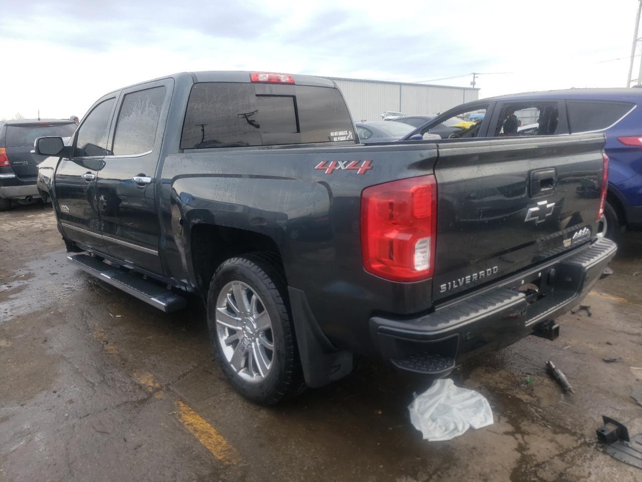2018 CHEVROLET SILVERADO - Фото 2