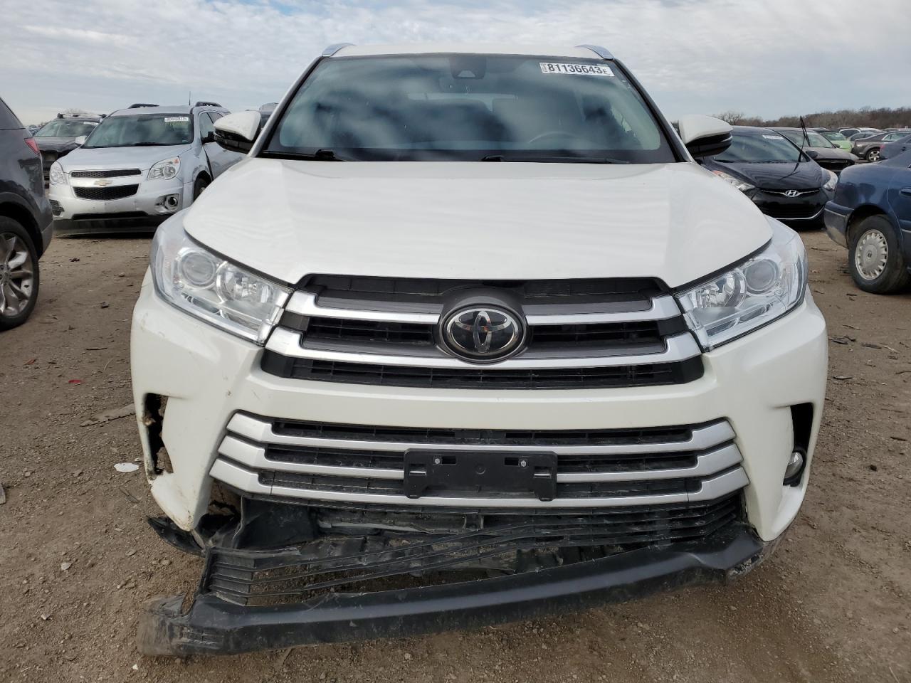 2019 TOYOTA HIGHLANDER - Фото 5