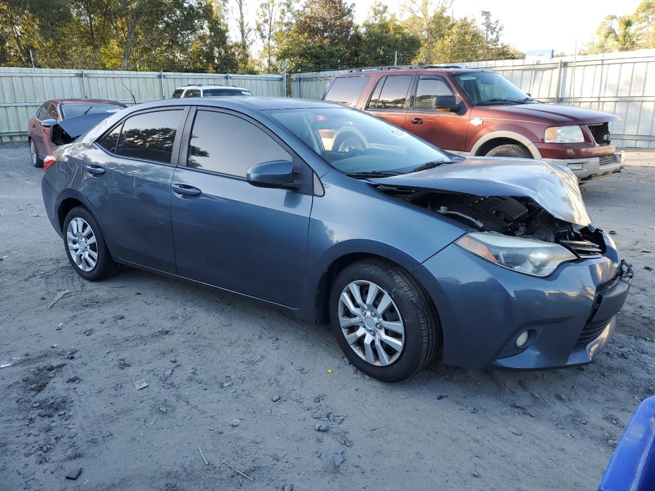 2014 TOYOTA COROLLA L - Image 4