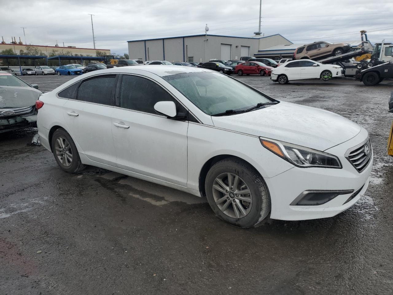 2017 HYUNDAI SONATA SE - Фото 4