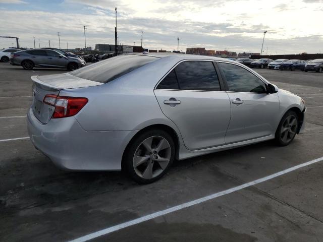 2012 Toyota Camry Se - Фото 3