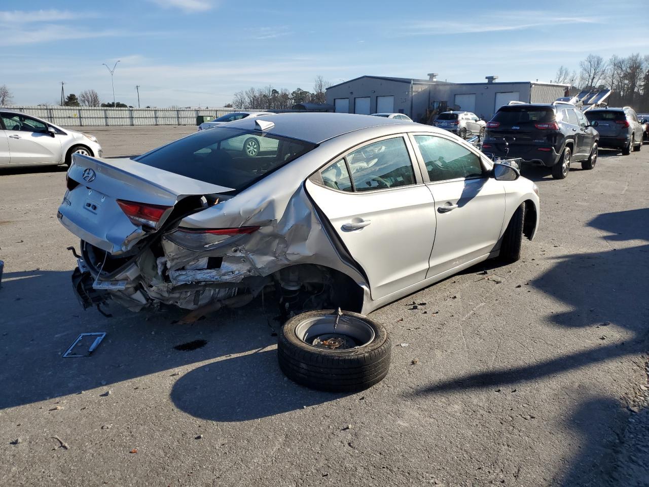 2017 HYUNDAI ELANTRA SE - Фото 3