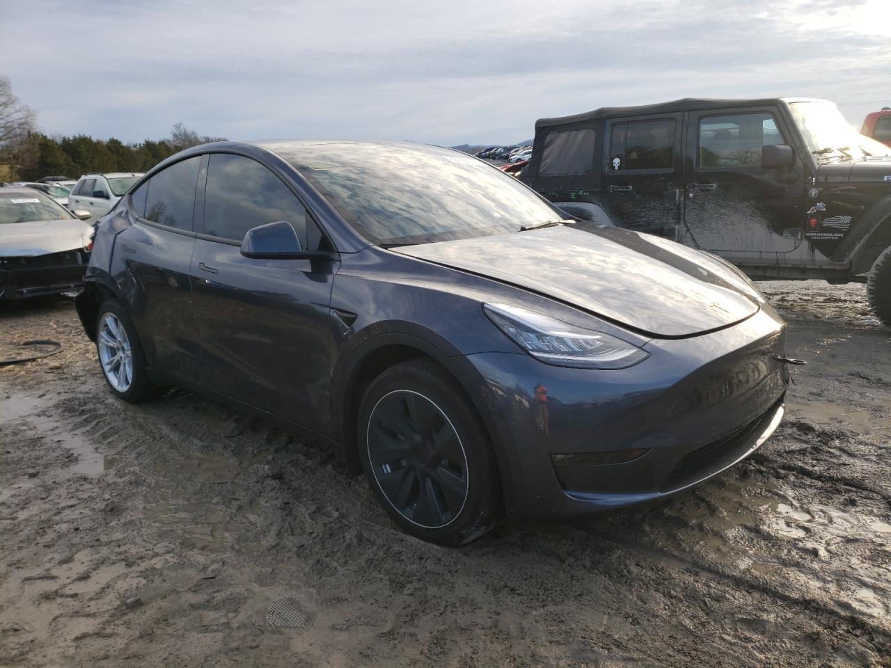 2022 TESLA MODEL Y - Image 4