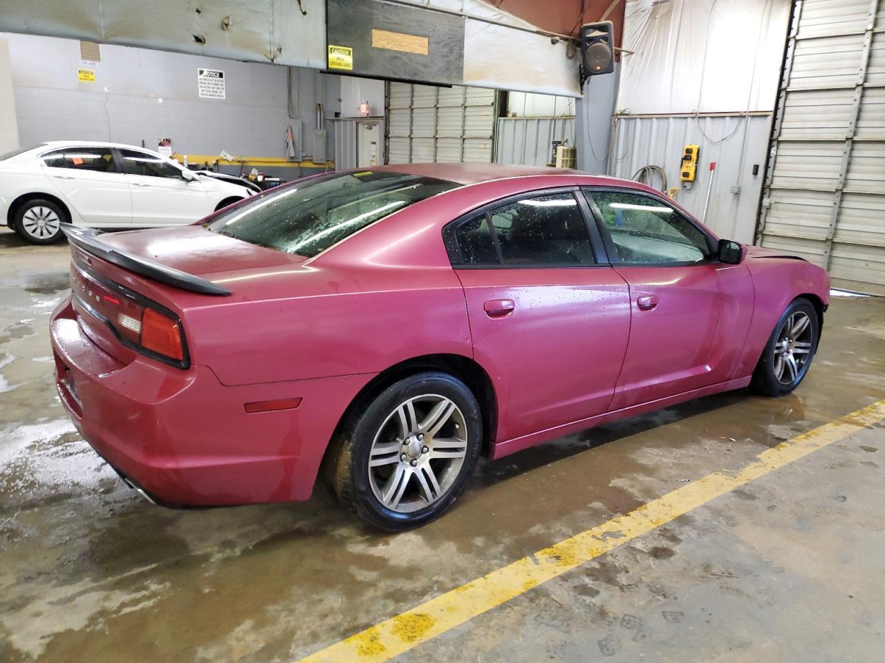 2013 DODGE CHARGER SE - Фото 3