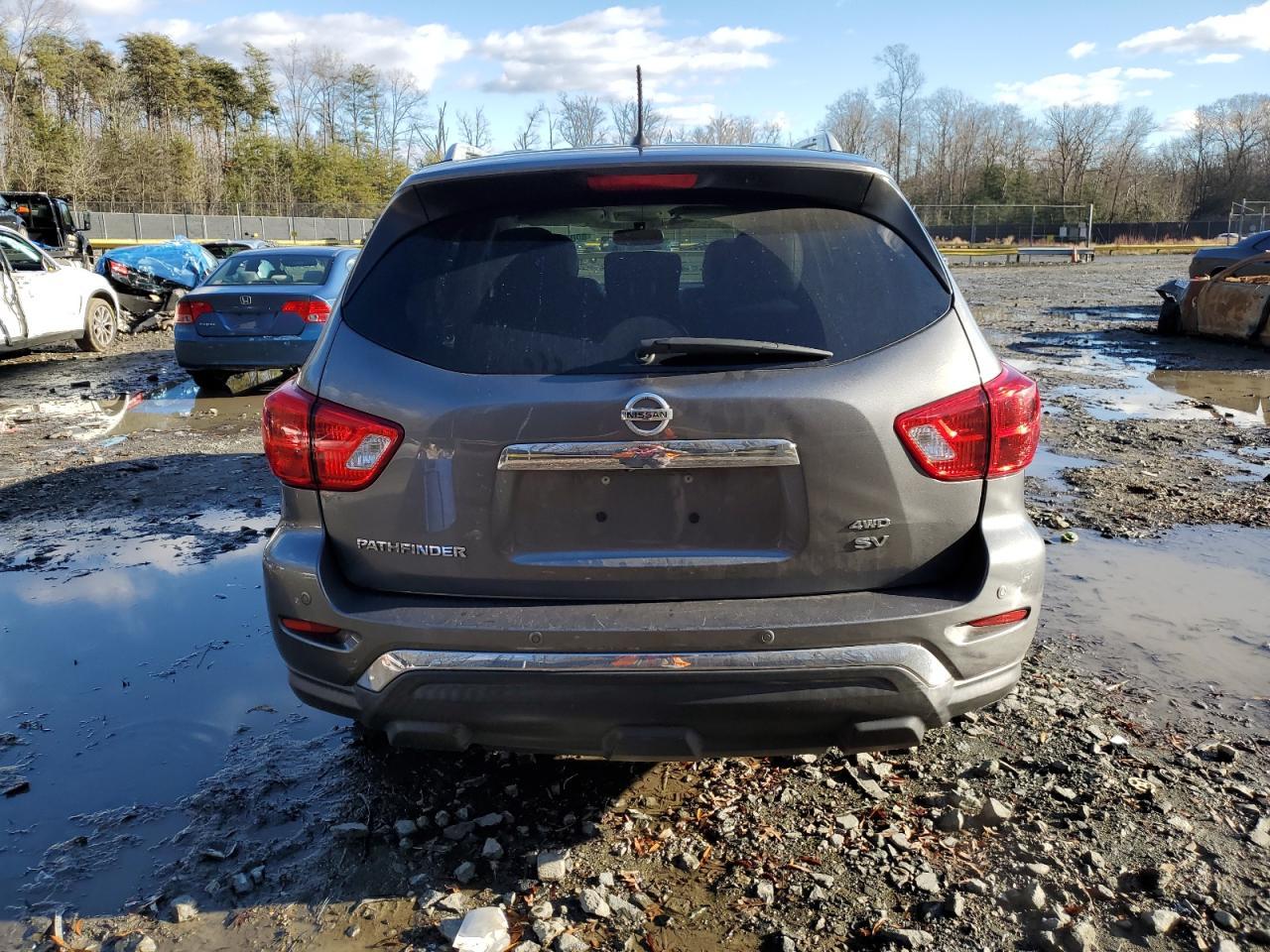 2018 NISSAN PATHFINDER - Фото 6