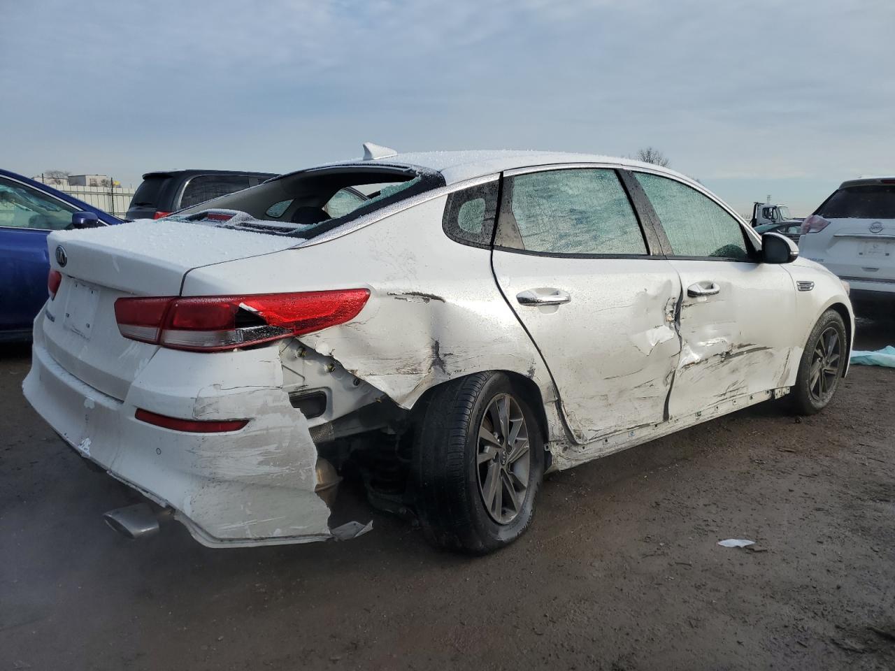 2019 KIA OPTIMA LX - Фото 3