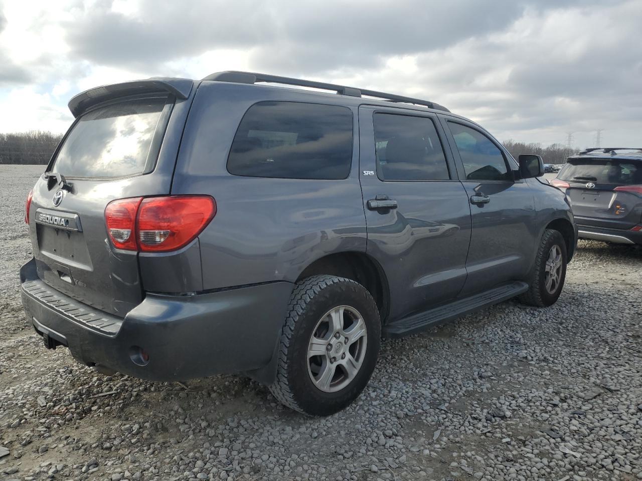 2012 TOYOTA SEQUOIA SR - Фото 3