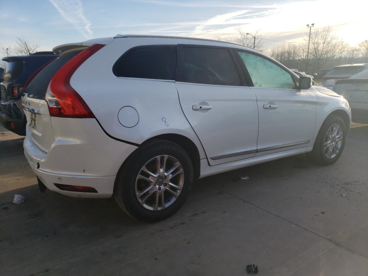 2014 VOLVO XC60 3.2 - Фото 3