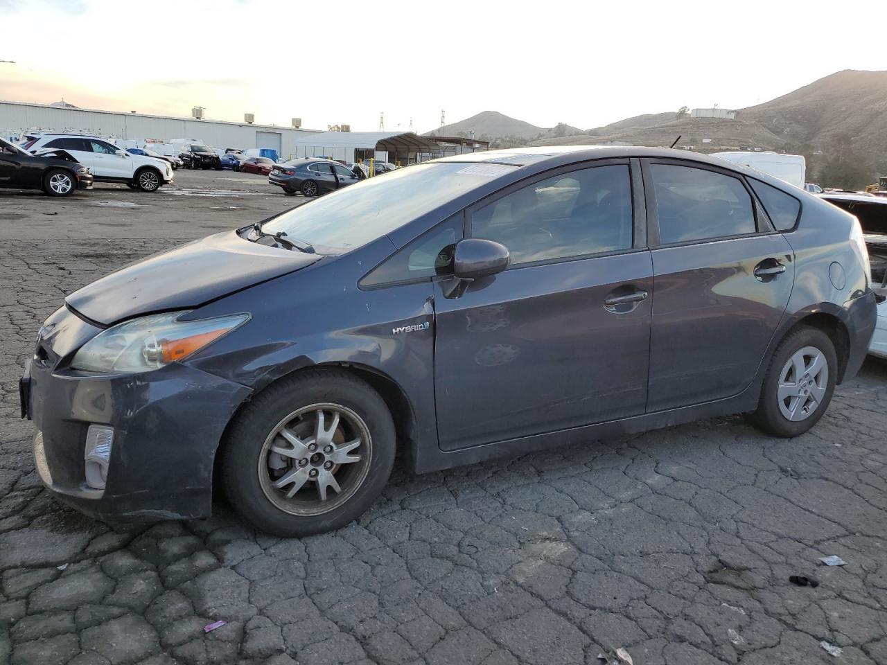 2010 TOYOTA PRIUS car image