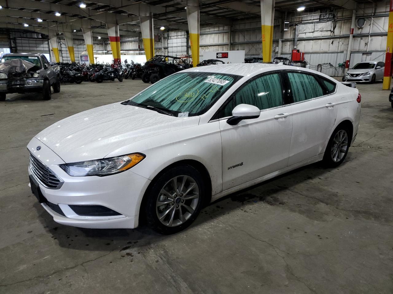 2017 FORD FUSION SE car image