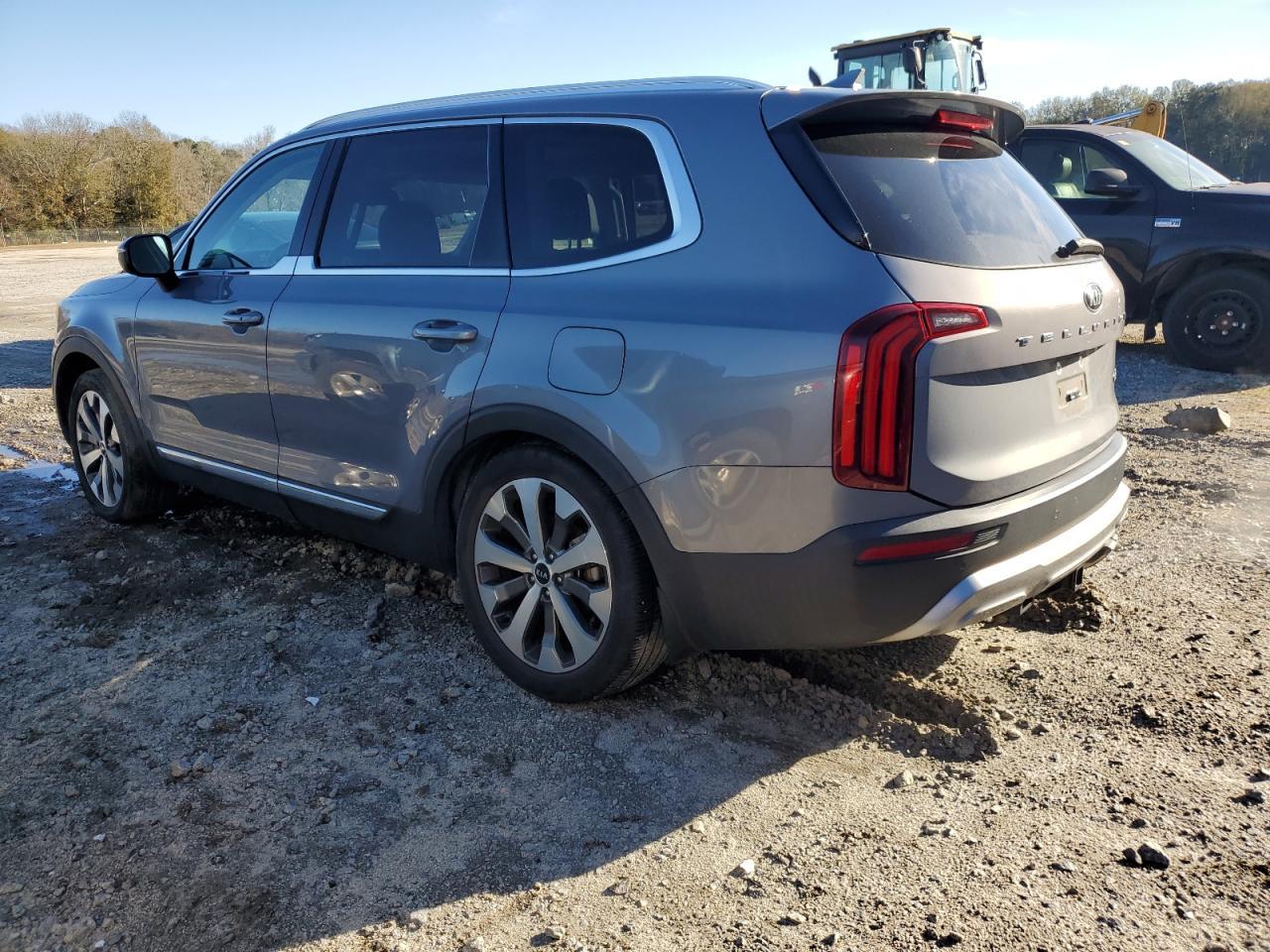 2020 KIA TELLURIDE - Image 2