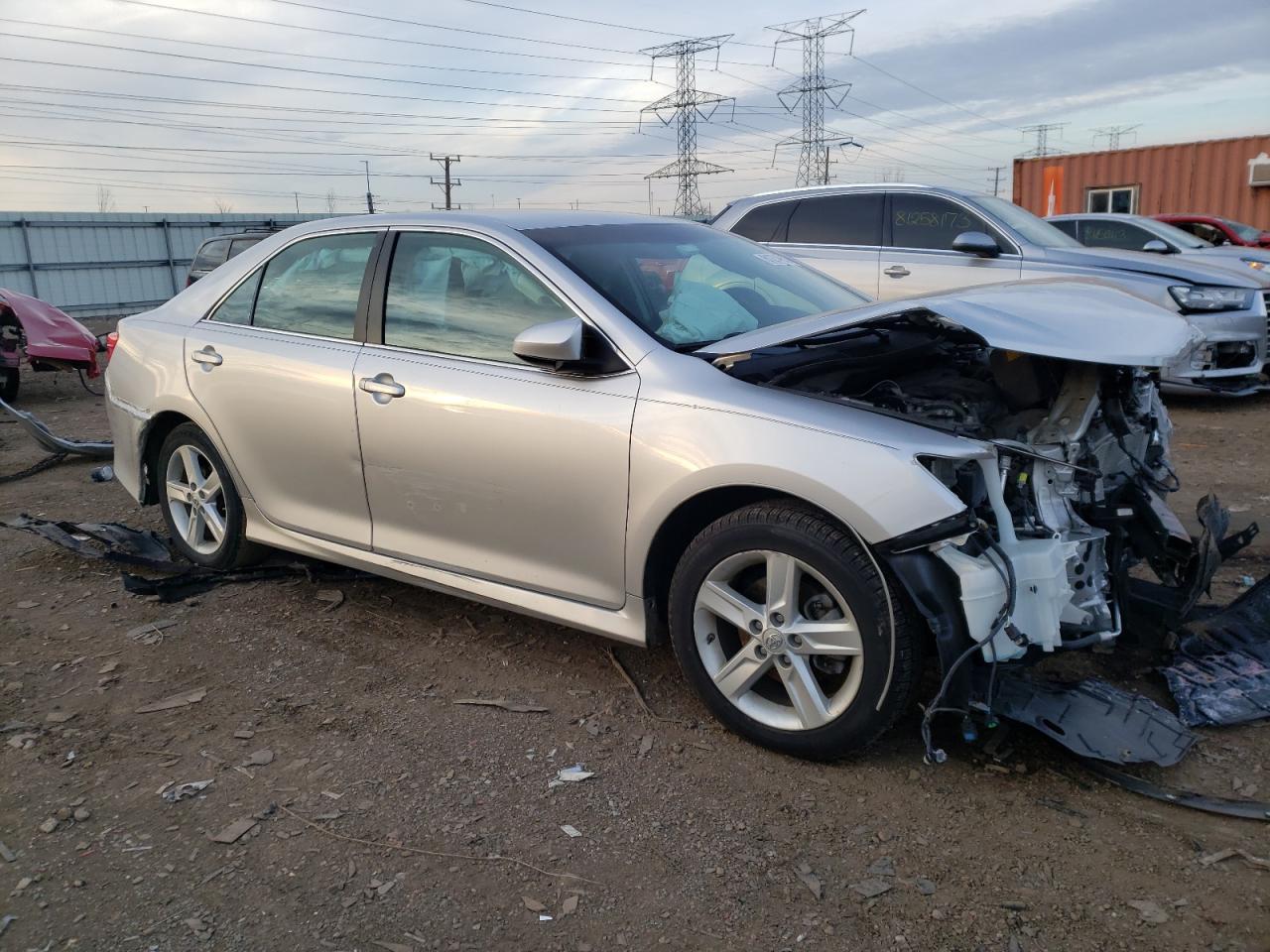 2013 TOYOTA CAMRY L - Image 4