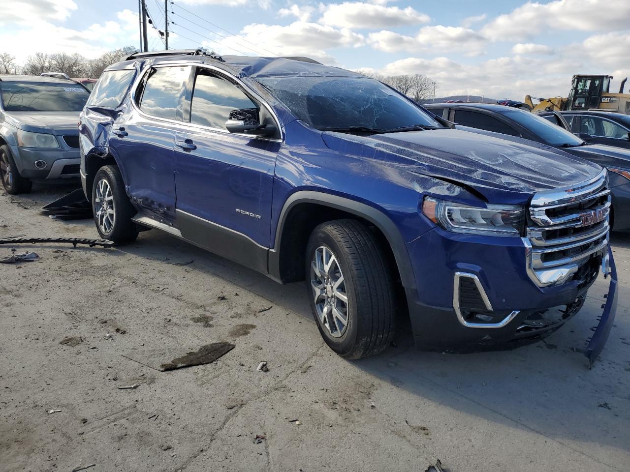 2023 GMC ACADIA SLT - Image 4