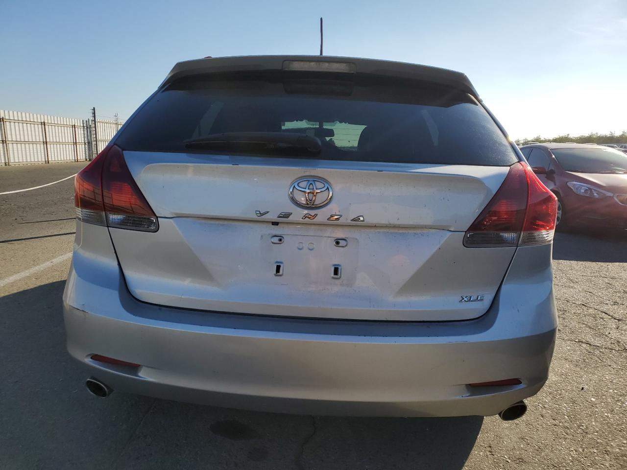 2013 TOYOTA VENZA LE - Фото 6