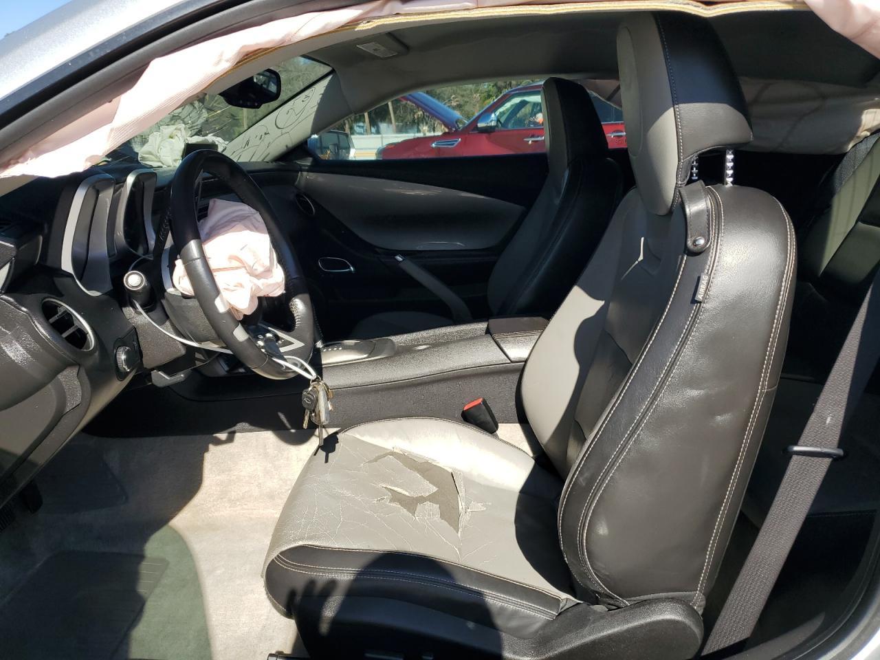 2011 CHEVROLET CAMARO LT - Image 7