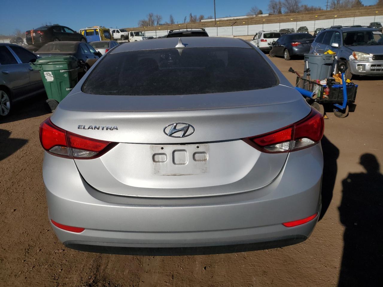 2014 HYUNDAI ELANTRA SE - Image 6