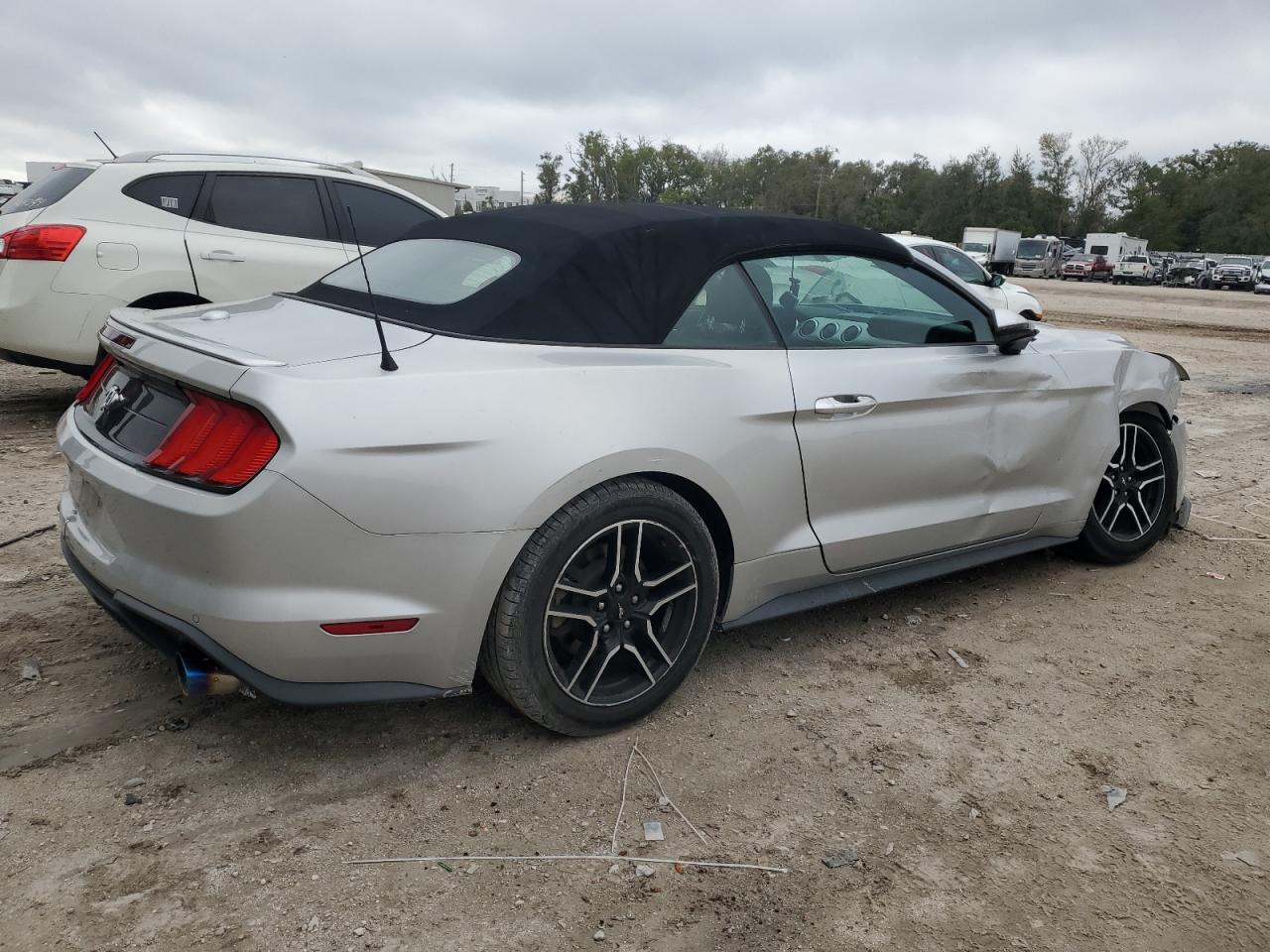 2018 FORD MUSTANG - Image 3