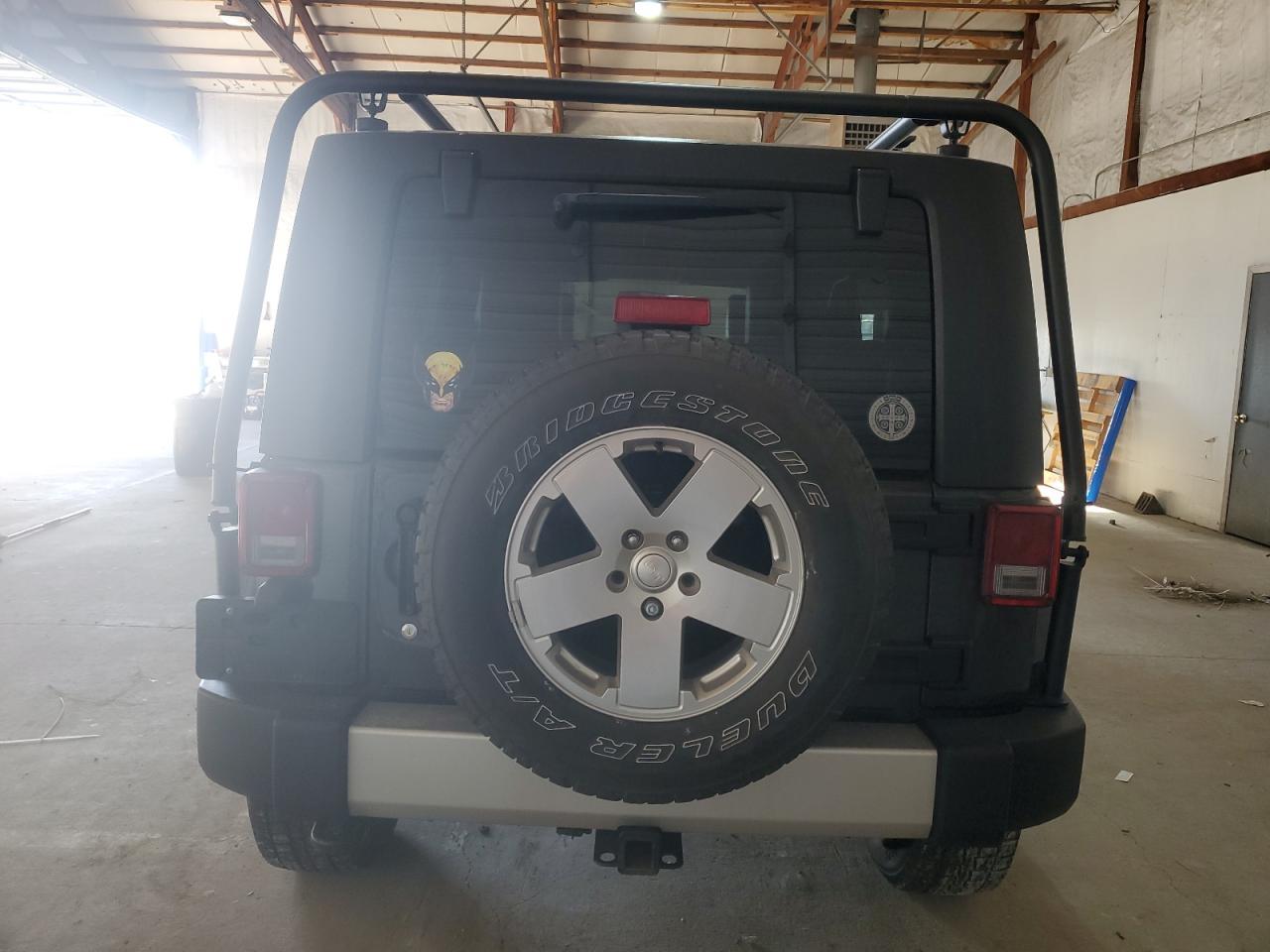 2010 JEEP WRANGLER U - Image 6