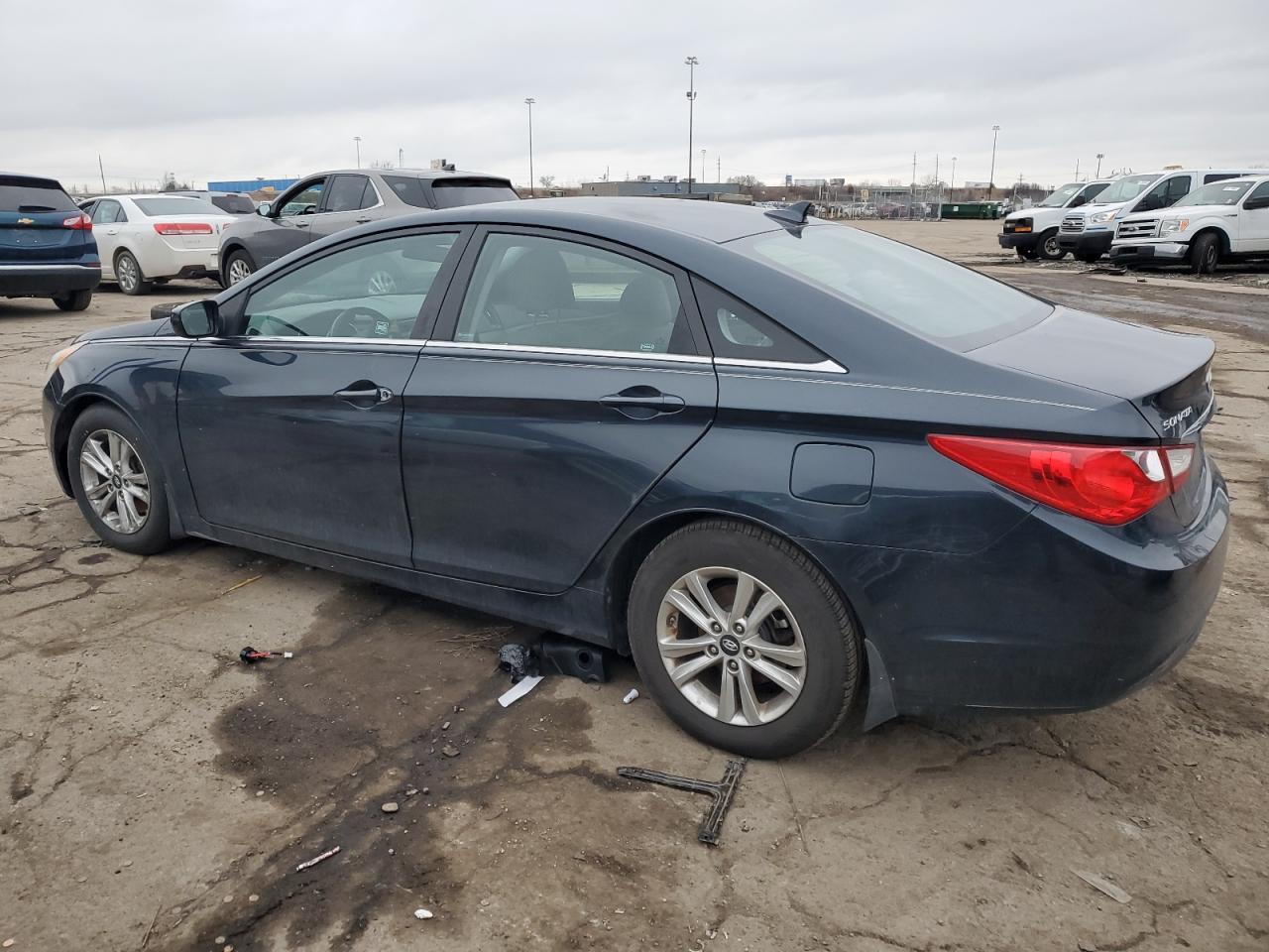 2011 HYUNDAI SONATA GLS - Фото 2