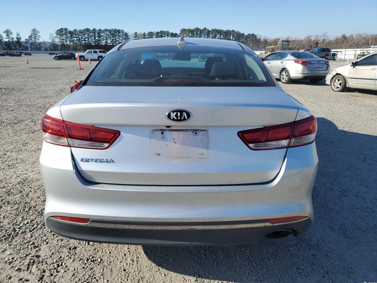 2016 KIA OPTIMA LX - Image 6