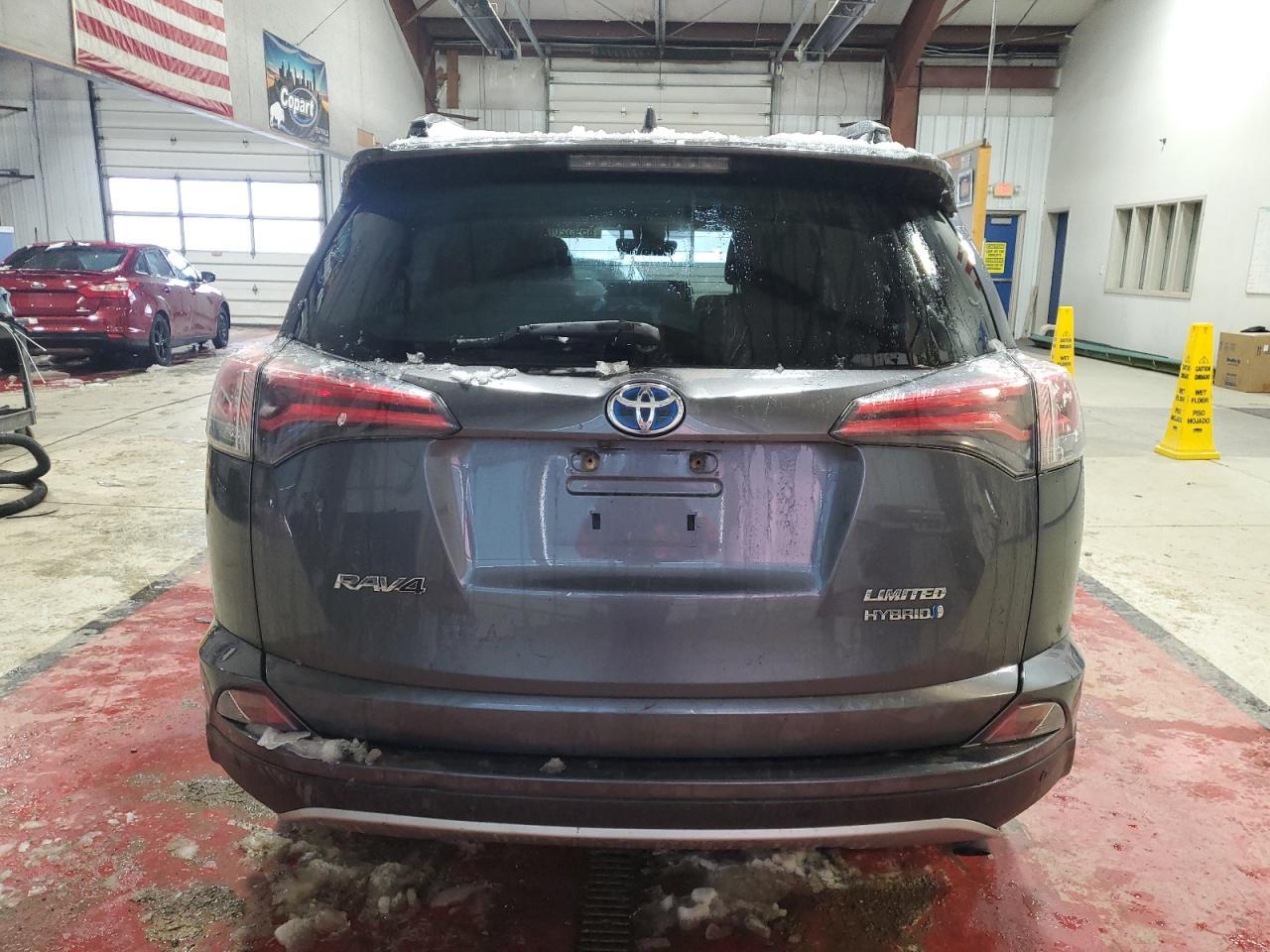 2017 TOYOTA RAV4 HV LI - Image 6