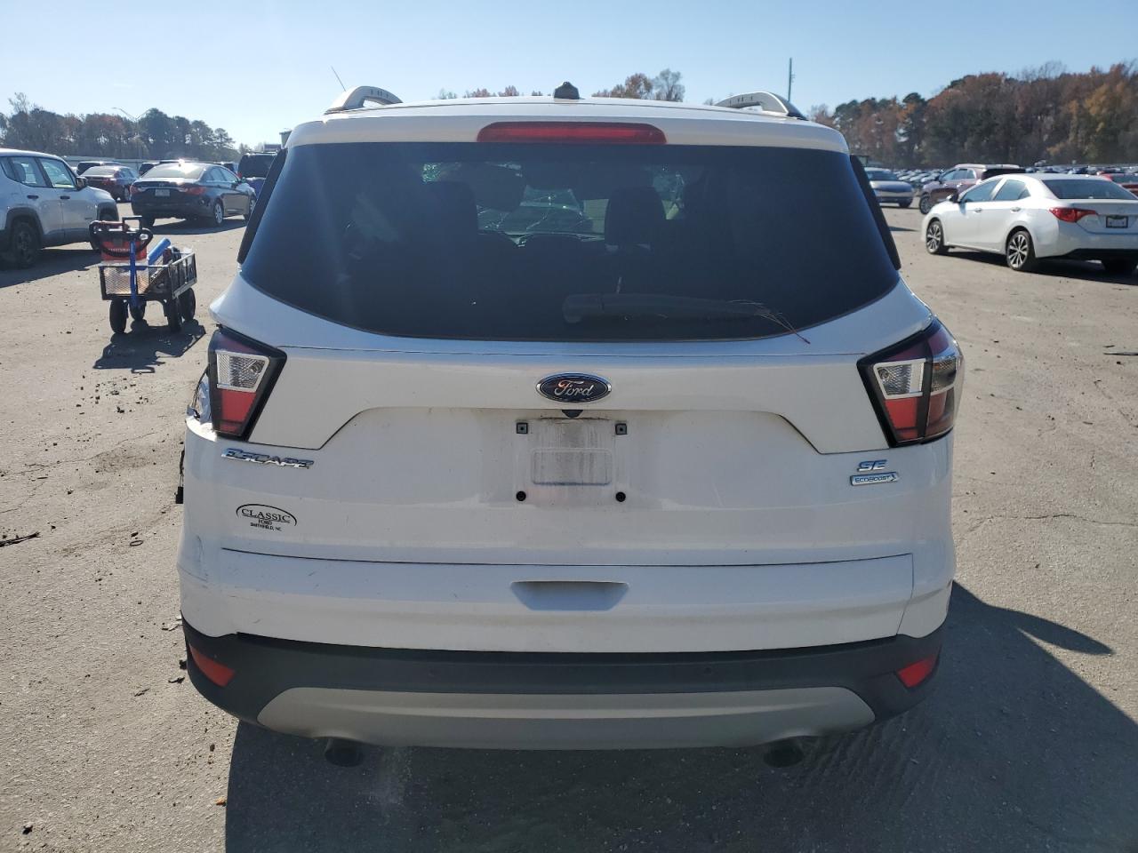 2017 FORD ESCAPE SE - Фото 6