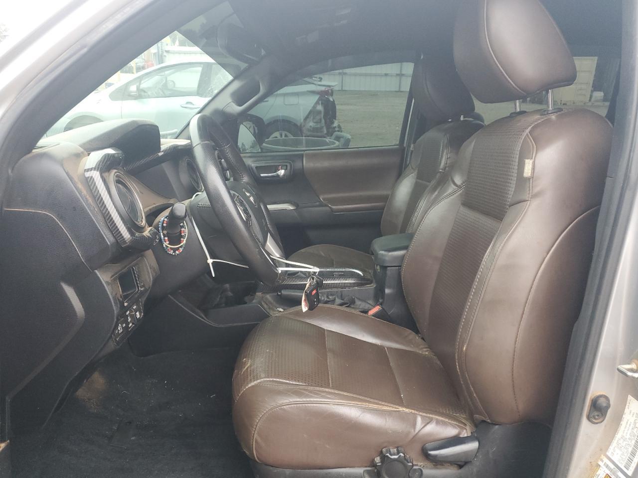 2017 TOYOTA TACOMA DOU - Фото 7